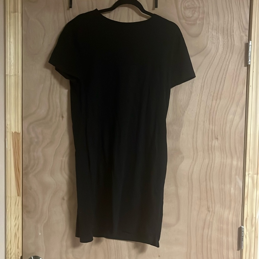 Black t shirt dress